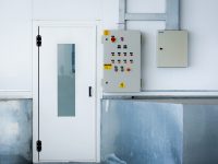 porta_servico_lateral_cabine_de_pintura_para_onibus_caminhao_pesados_modelo_twister_serie_L_maestrale